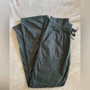 Lululemon pants